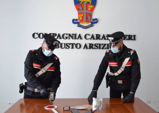 droga carabinieri busto