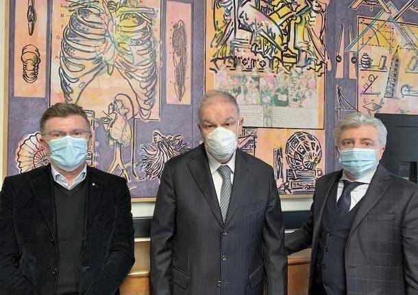 Giulio Carcano Angelo Tagliabue e il direttore generale Marco Cavallotti università insubria