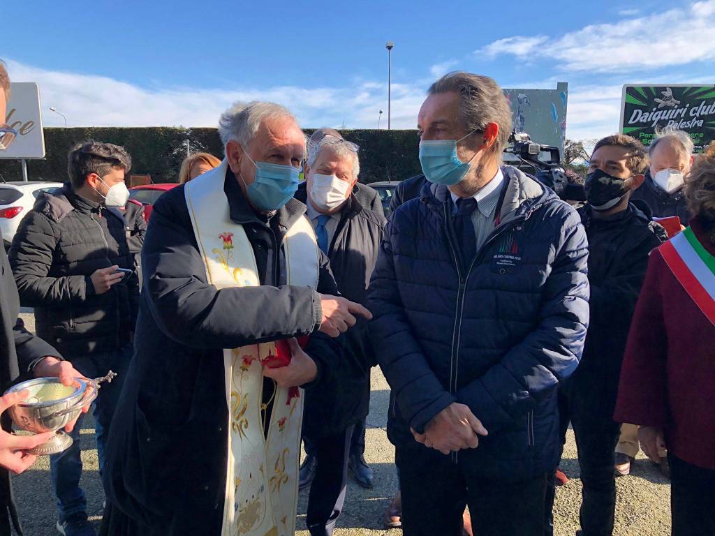 Inaugurazione centro vaccinale 