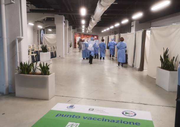 Inaugurazione Centro Vaccinale al Move In di Cerro Maggiore