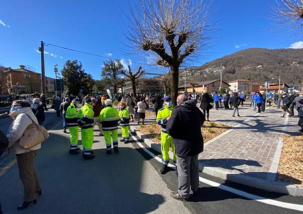 Lavena Ponte Tresa intitola Piazza Mercato a Don Giorgio Quaglia