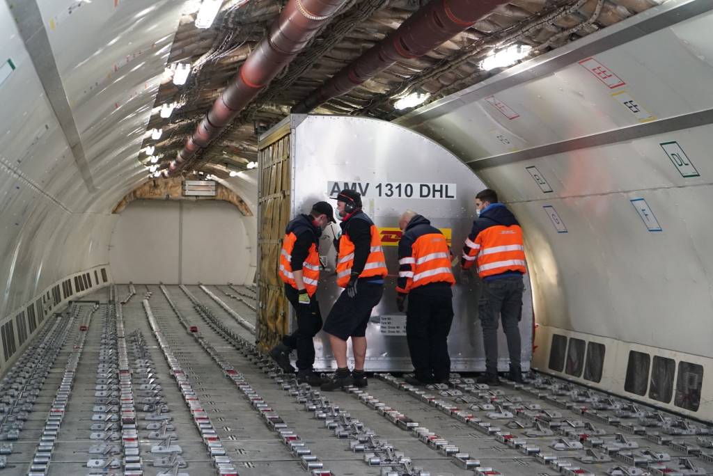 L'inaugurazione del nuovo hub Dhl  a Malpensa