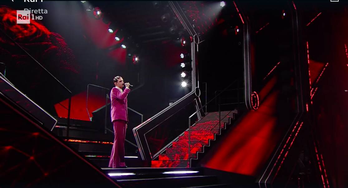 L'ultimo quadro di Achille lauro con gli effetti speciali di Andrea Leanza