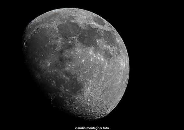 La luna nella foto di Claudio Montagner