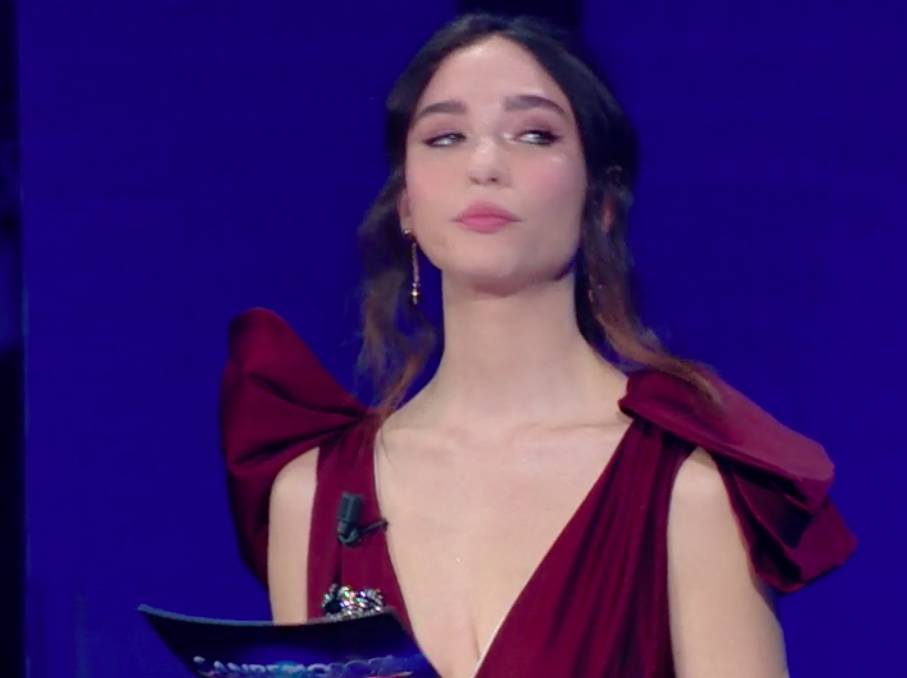 Matilda de Angelis, la prima ospite di sanremo è una giovane attrice internazionale