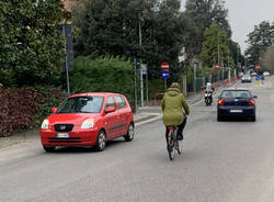 Perdita di idrocarburi in via Carnia. Altro giorno di chiusure e di traffico 