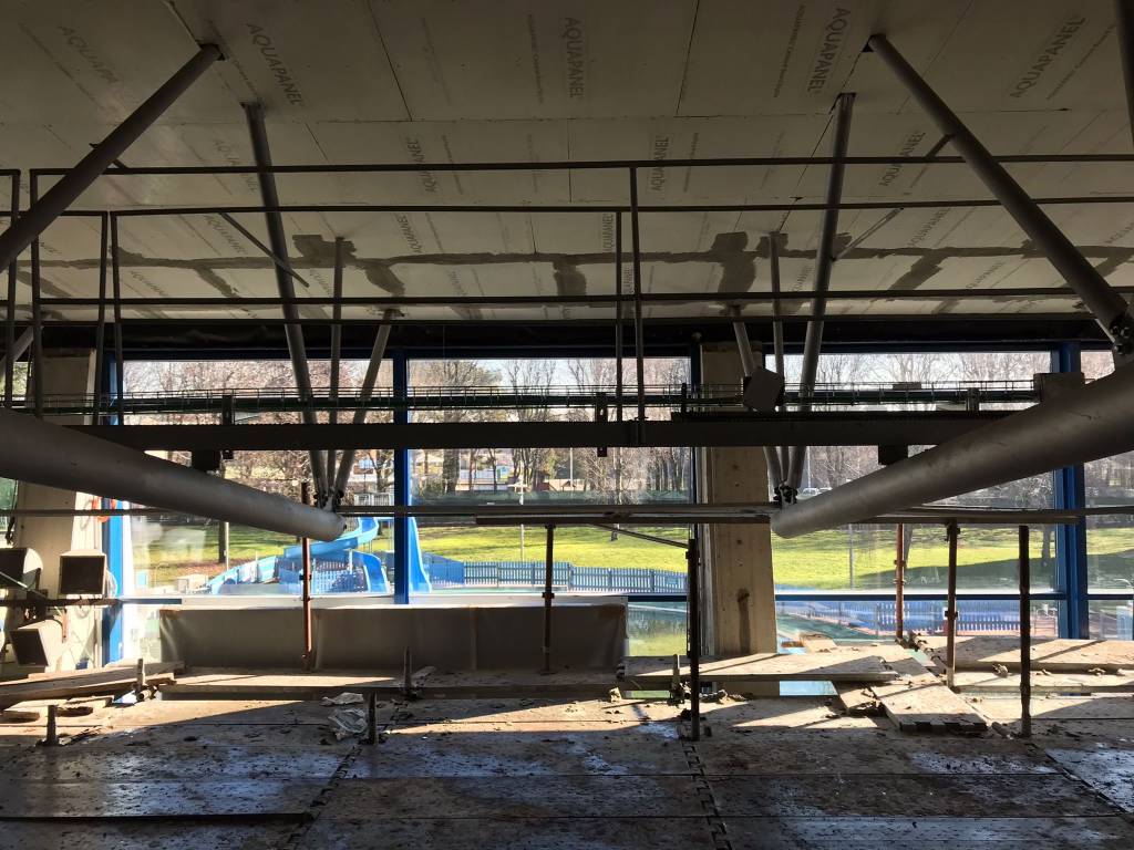 Piscina di Saronno: impianti chiusi, ma lavori in corso