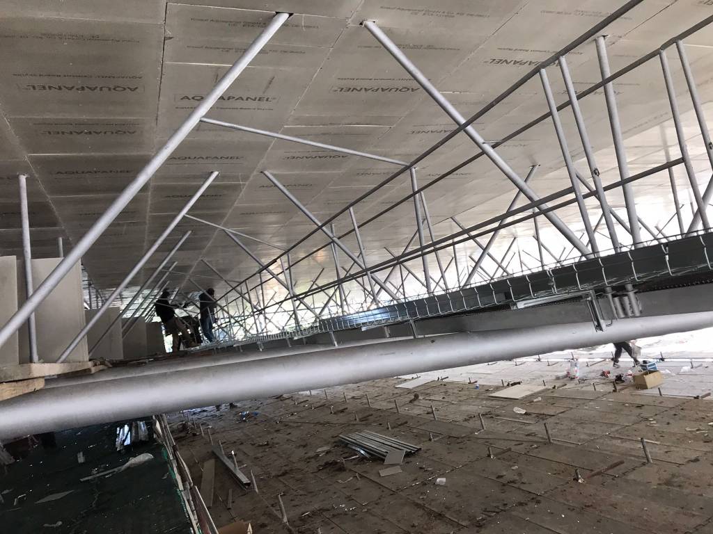 Piscina di Saronno: impianti chiusi, ma lavori in corso
