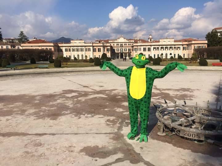 Rane all'Esselunga per difendere via Selene