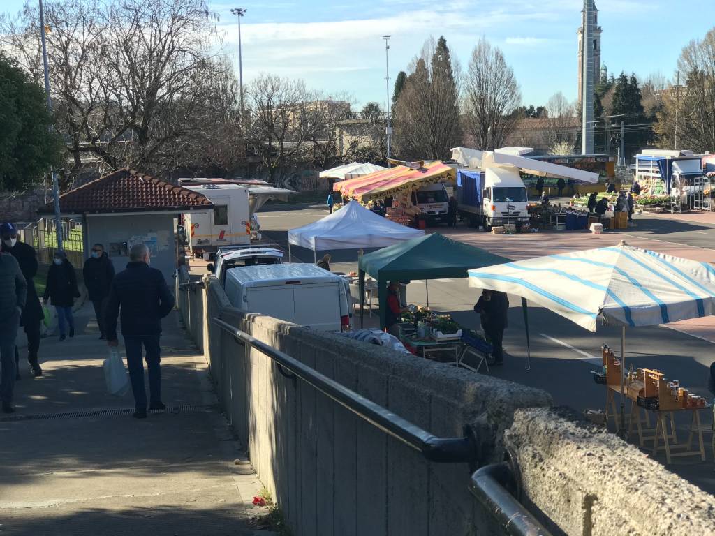 Saronno, torna il mercato in forma ridotta 