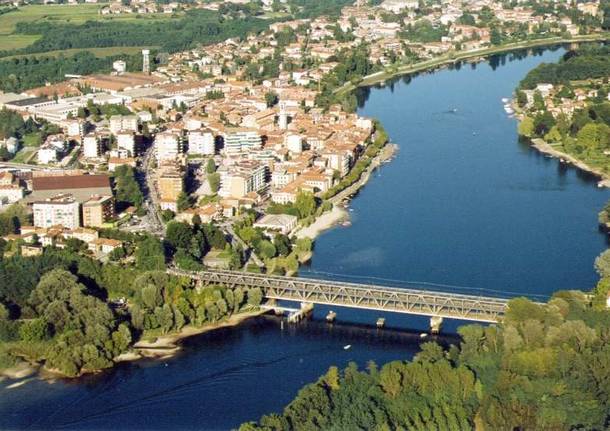 Sesto Calende dall'alto