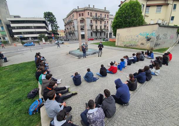 A lezione di Resistenza con l'Anpi Legnano sui luoghi storici della città