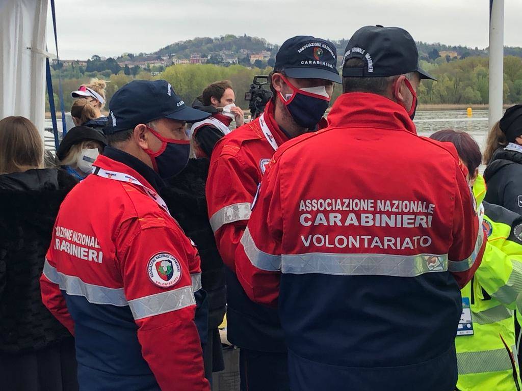 Associazione Carabinieri all'hub di Schiranna