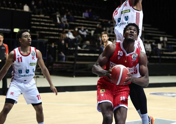 Unahotels Reggio E. – Openjobmetis Varese 95-77