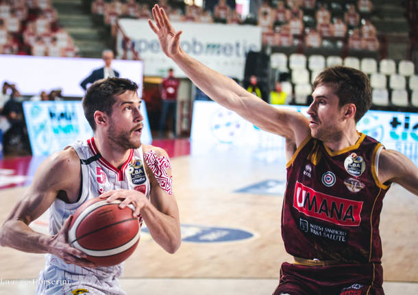 Openjobmetis Varese – Umana Venezia 75-77