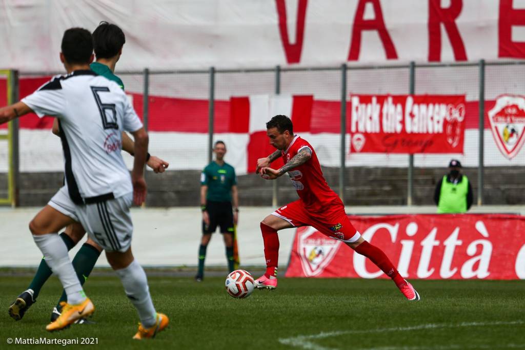 Calcio: Varese - Lavagnese