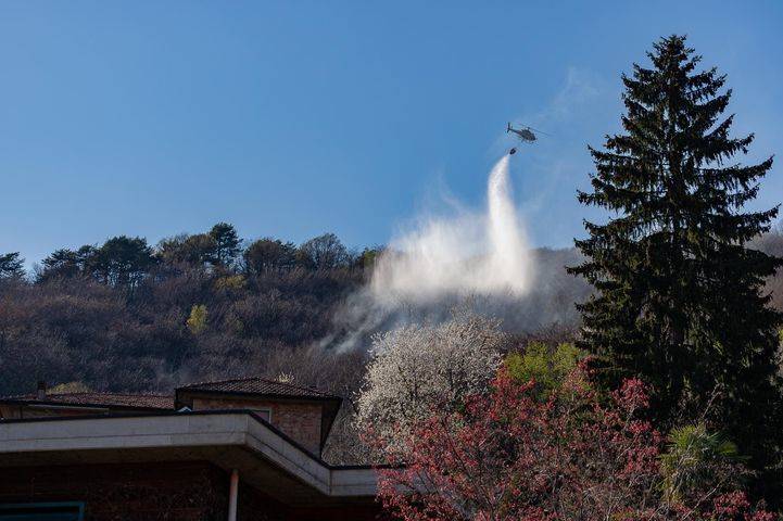 Cuasso al Monte - Incendio boschivo Pasqua 2021