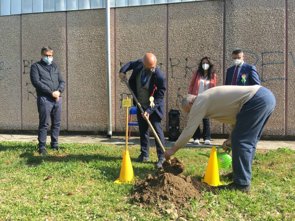 giornata mondiale della terra alle scuole di Gallarate