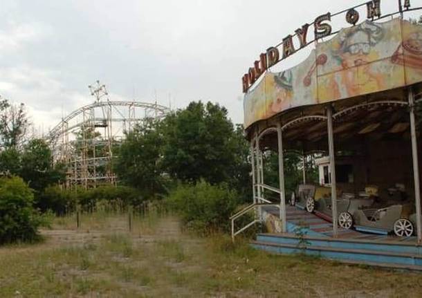 greenland limbiate luna park