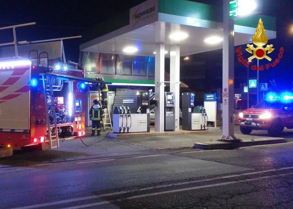 Incidente distributore varese
