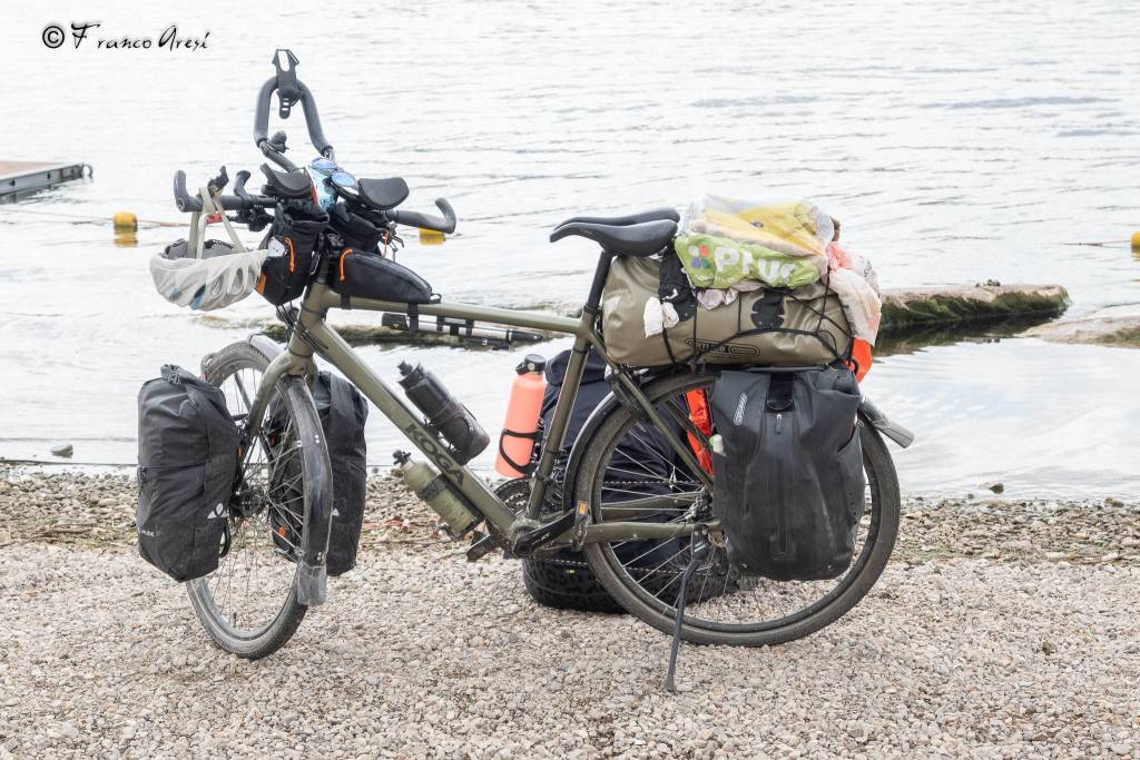 L’avventura di Kirsten Wielaard dall’Olanda a Tokyo in bici passando per Varese