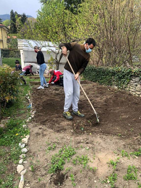 L'orto della primaria Settembrini prende forma