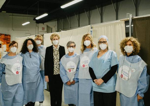 La vicepresidente Moratti in visita all'ospedale di Legnano e al Move In