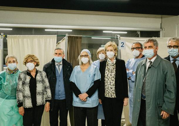 La vicepresidente Moratti in visita all'ospedale di Legnano e al Move In