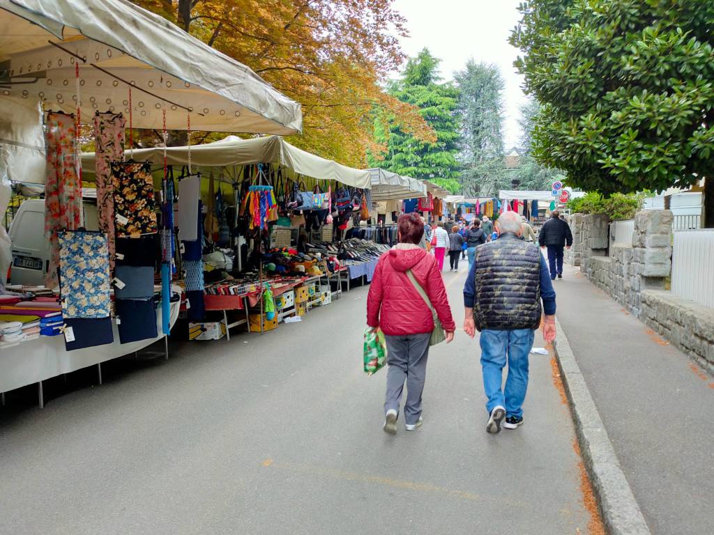 Mercato di Saronno al gran completo 