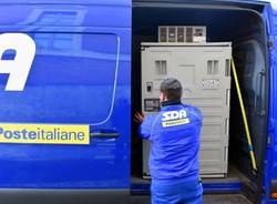 Poste Italiane, in consegna in Lombardia 70700 dosi di vaccino AstraZeneca