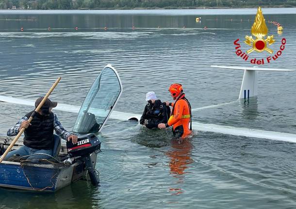 Recupero aliante Lago di Varese