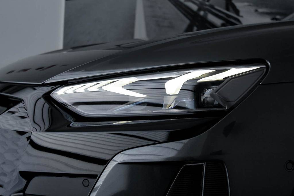 RS e-tron GT