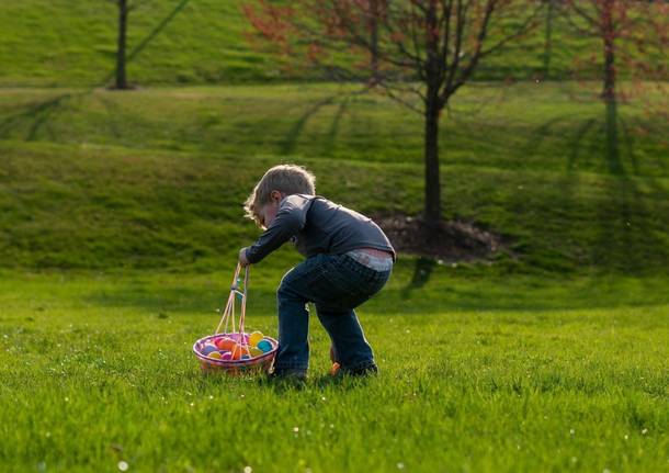 uova pasqua bambino