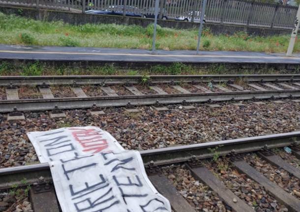 Vandalismo al treno Saronno-Milano-Albairate