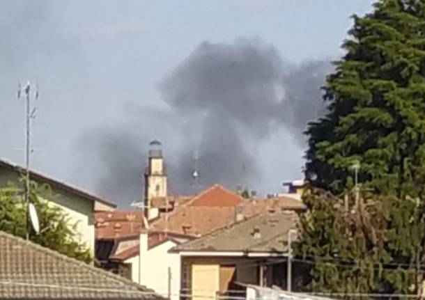 villa Cortese  box in fiamme