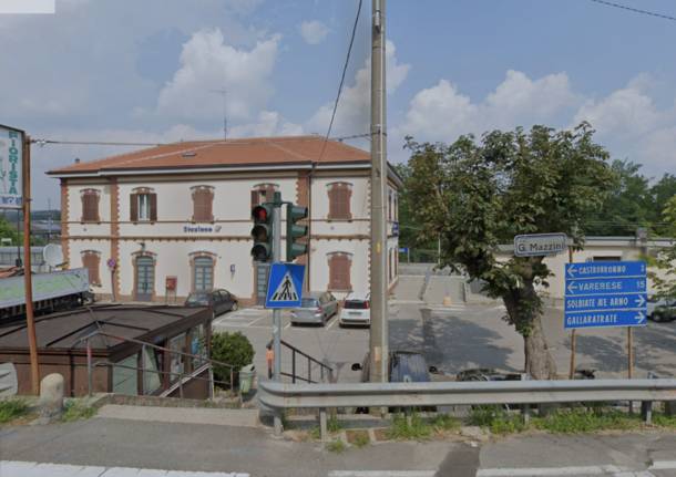 albizzate stazione