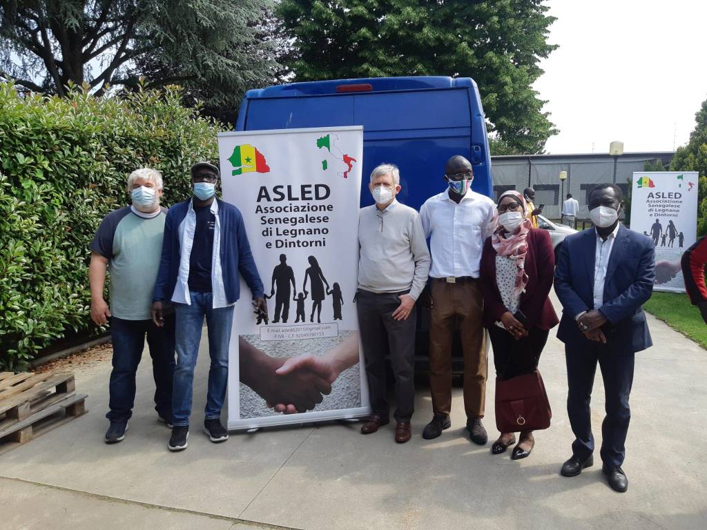Canegrate: mascherine per le scuole e gli ospedali del Senegal