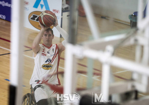 Basket in carrozzina: l\'Amca Elevatori batte Gradisca