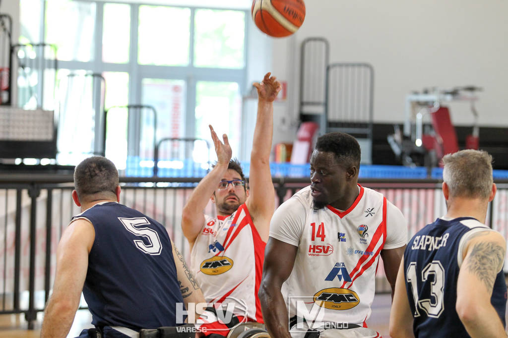 Basket in carrozzina: l\'Amca Elevatori batte Gradisca