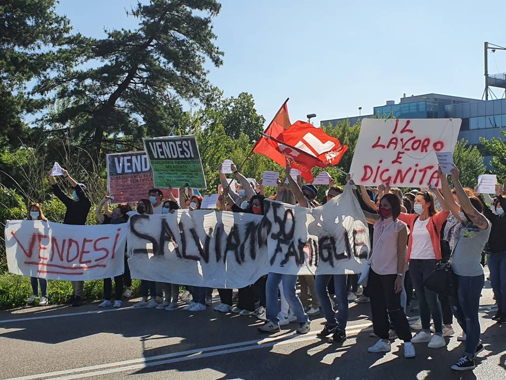 Crisi Teva a Nerviano lavoratori in sciopero