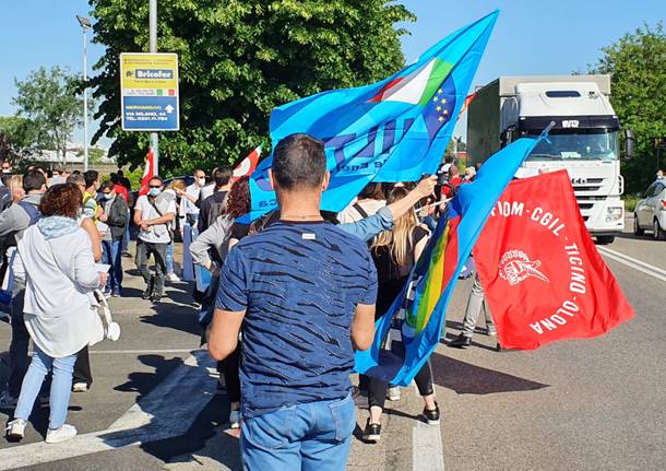 Crisi Teva a Nerviano lavoratori in sciopero