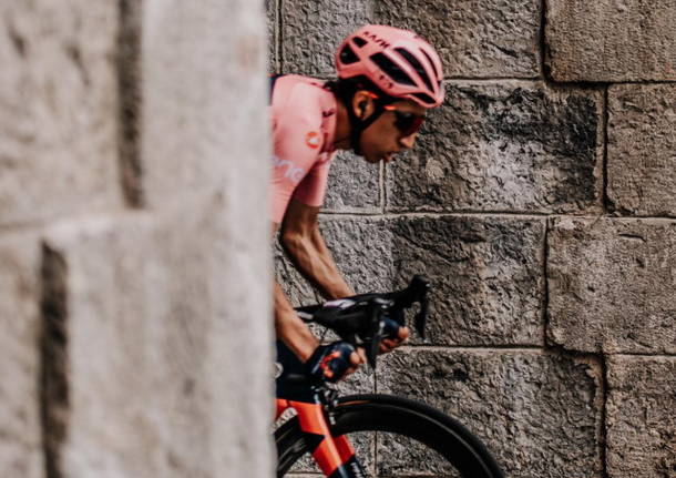 egan bernal ciclismo giro d'italia