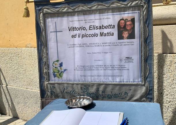 Funerale Vedano Olona famiglia Zorloni