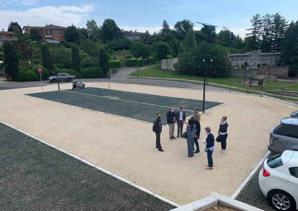 Parco giochi e parcheggio, doppia inaugurazione e Casciago