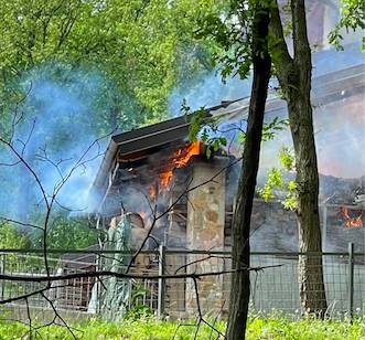 Incendio a Calcinate del Pesce