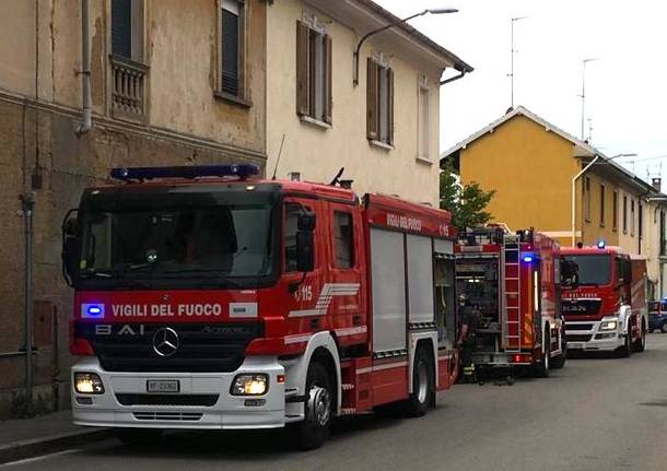 incendio vigili del fuoco