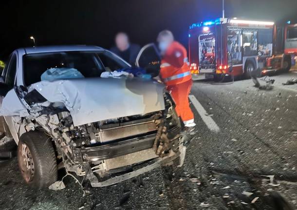 Maxitamponamento sulla Gallarate – Gattico