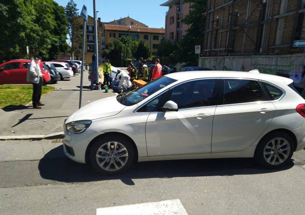 incidente in via Foscolo Legnano