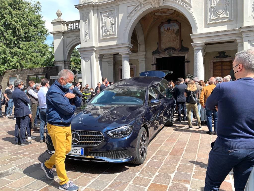 Induno OLona - Il funerale di Alessandro Pionati