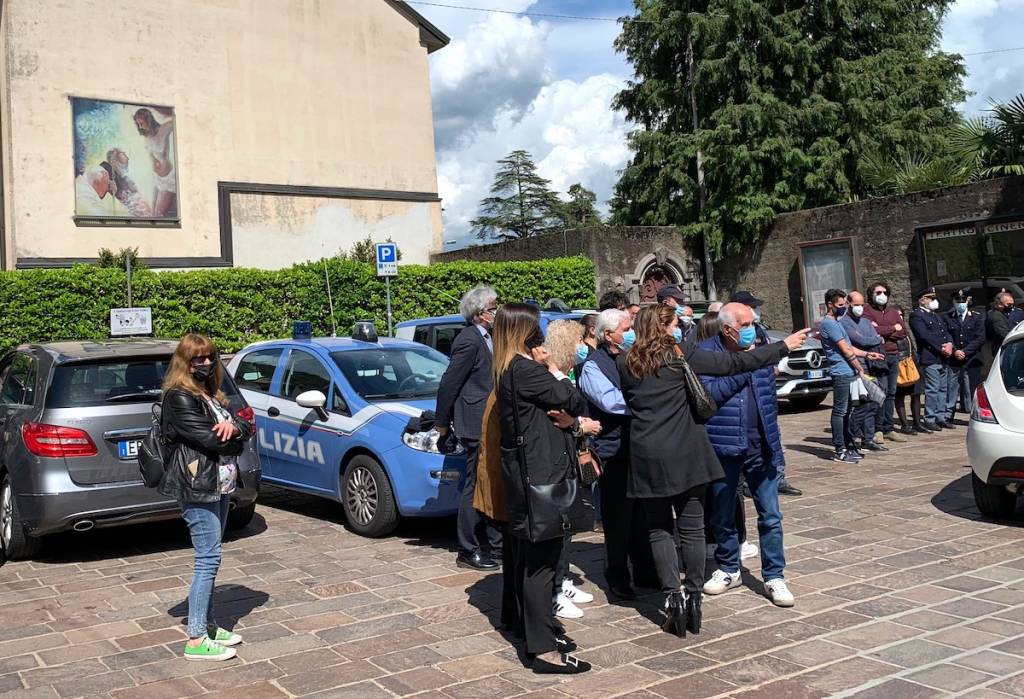 Induno OLona - Il funerale di Alessandro Pionati
